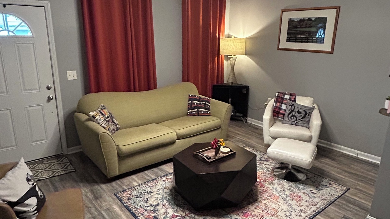 Photo of Livingroom in Jackson