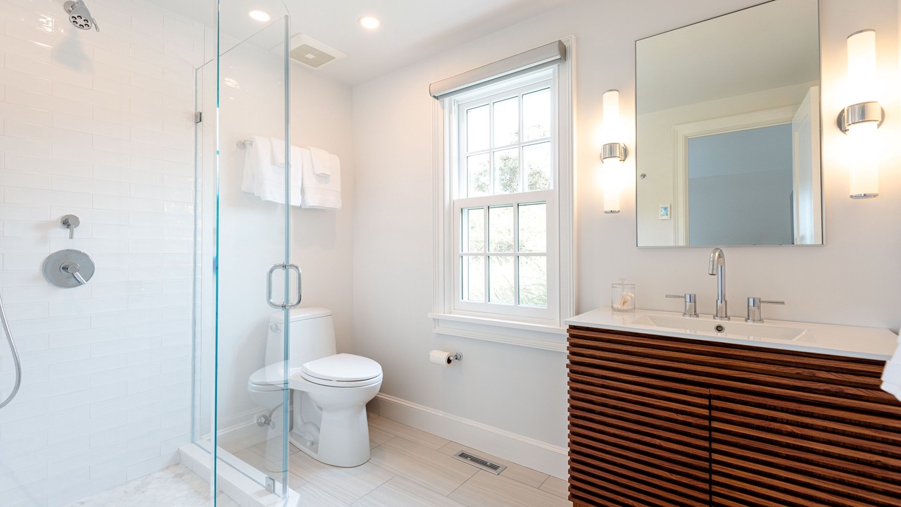 Photo of Bathroom in Shawkemo