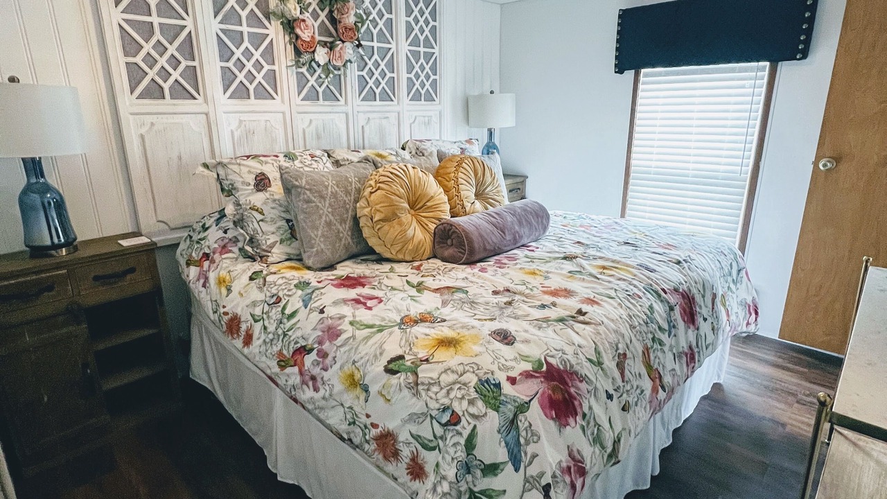 Photo of Bedroom in Cape Vincent