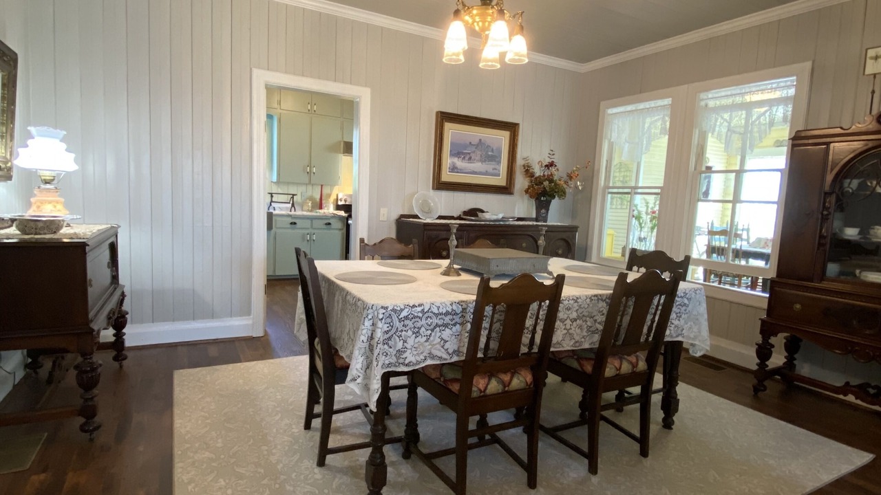 Photo of Livingroom in Jonesboro