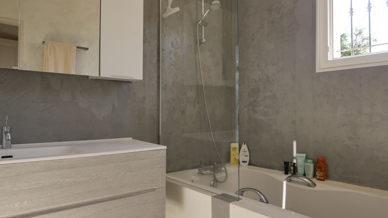 Photo of Bathroom in Bollene