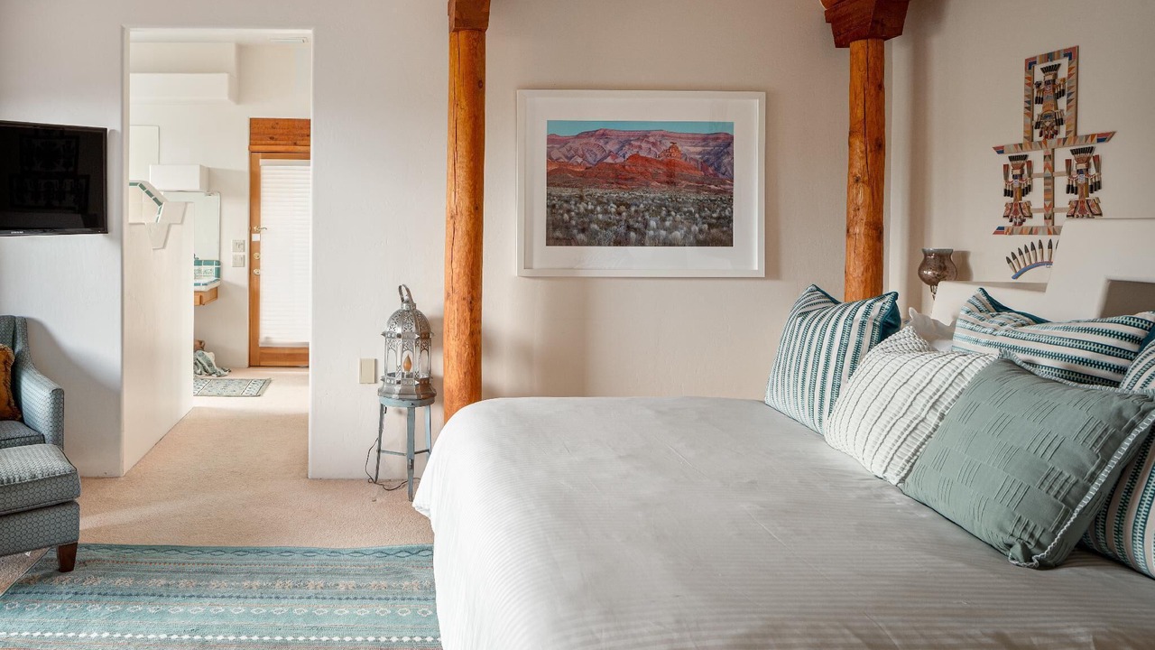 Photo of Bedroom in Oak Creek