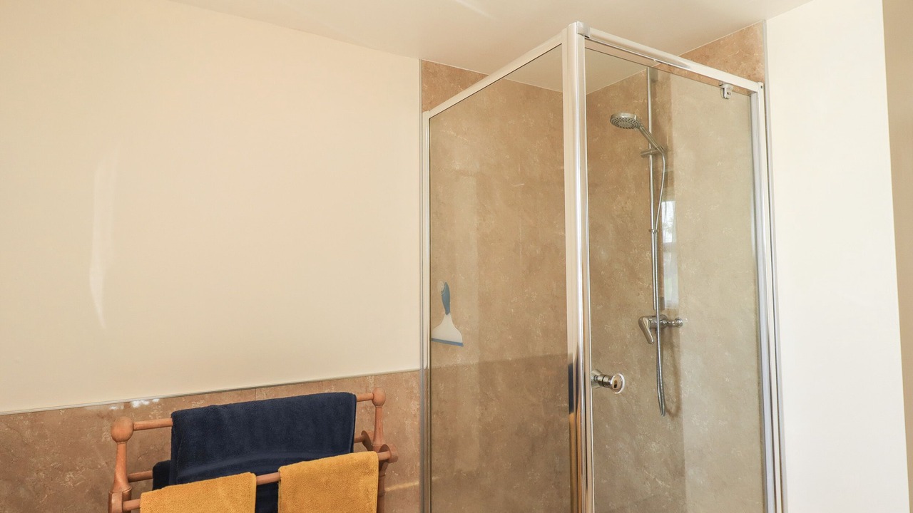 Photo of Bathroom in Wing