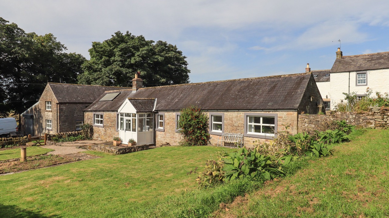 Photo of Outdoor in Wing