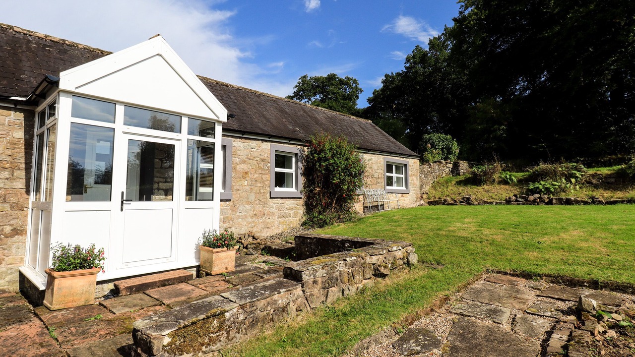 Photo of Outdoor in Wing