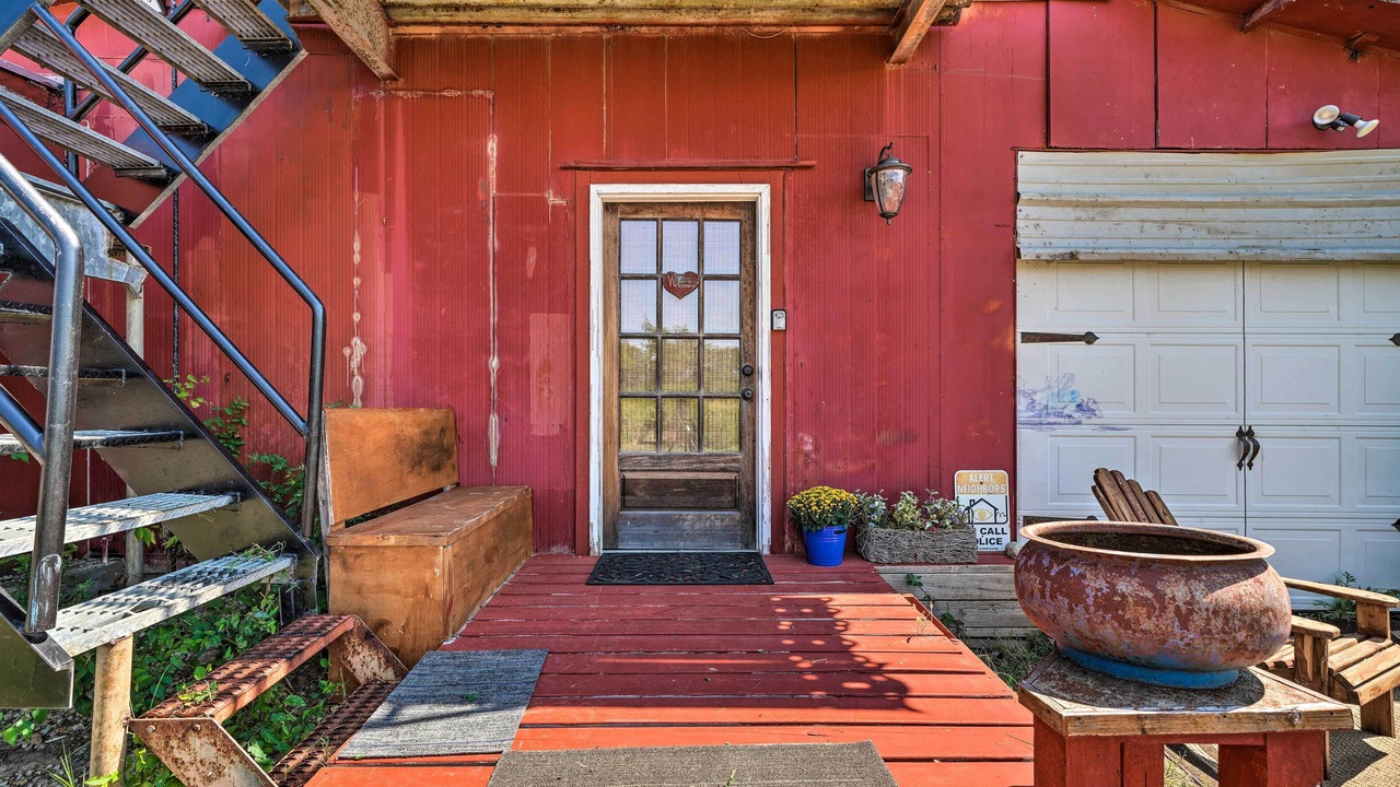 Photo of Outdoor in Tower Heights