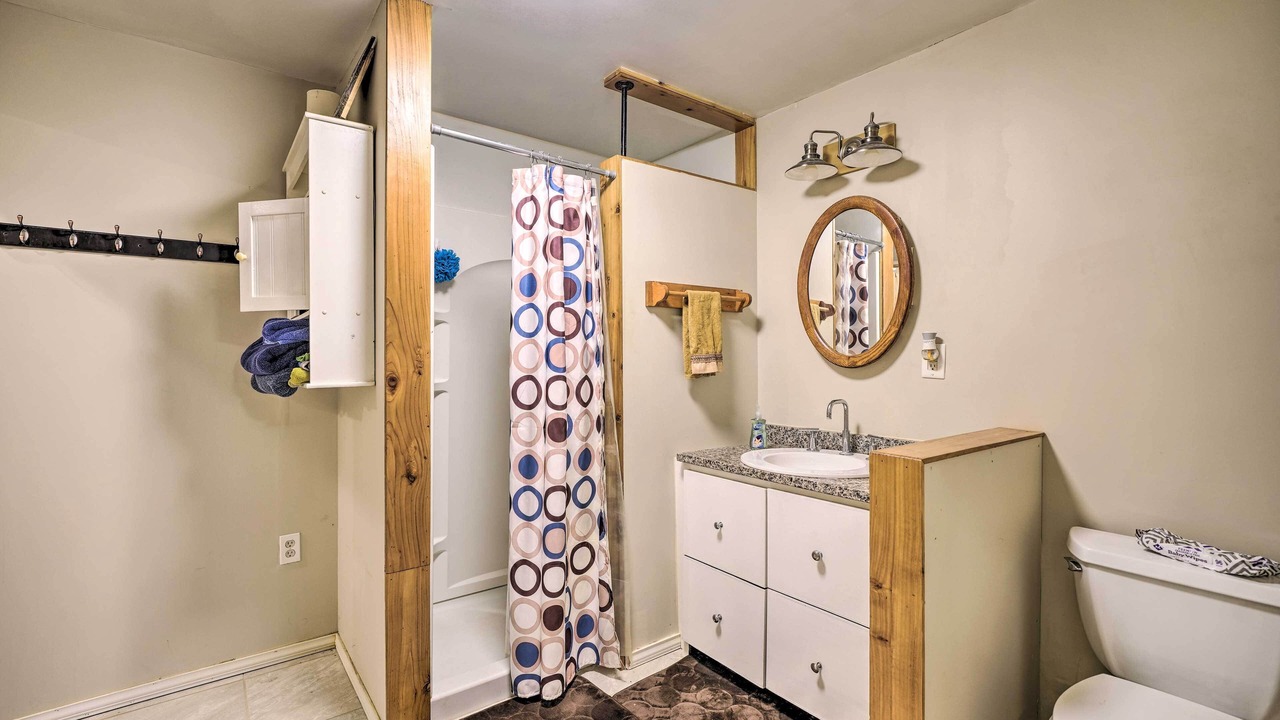 Photo of Bathroom in Tower Heights
