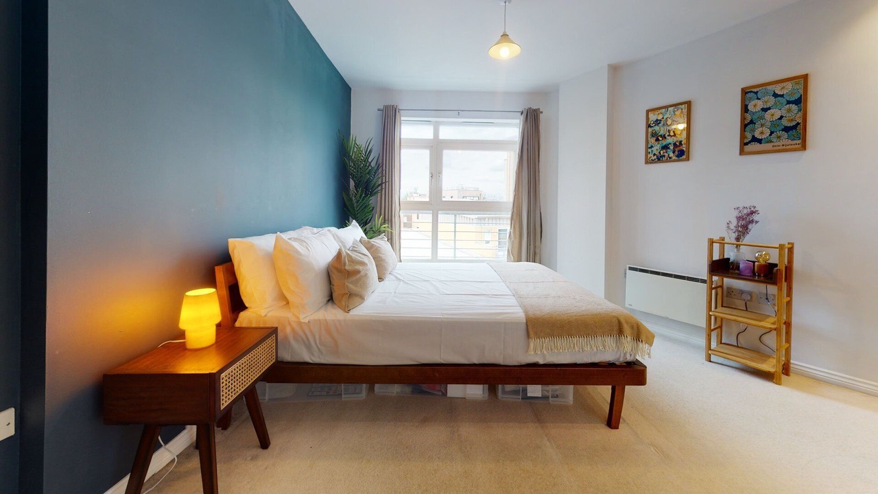 Photo of Bedroom in Hackney Central