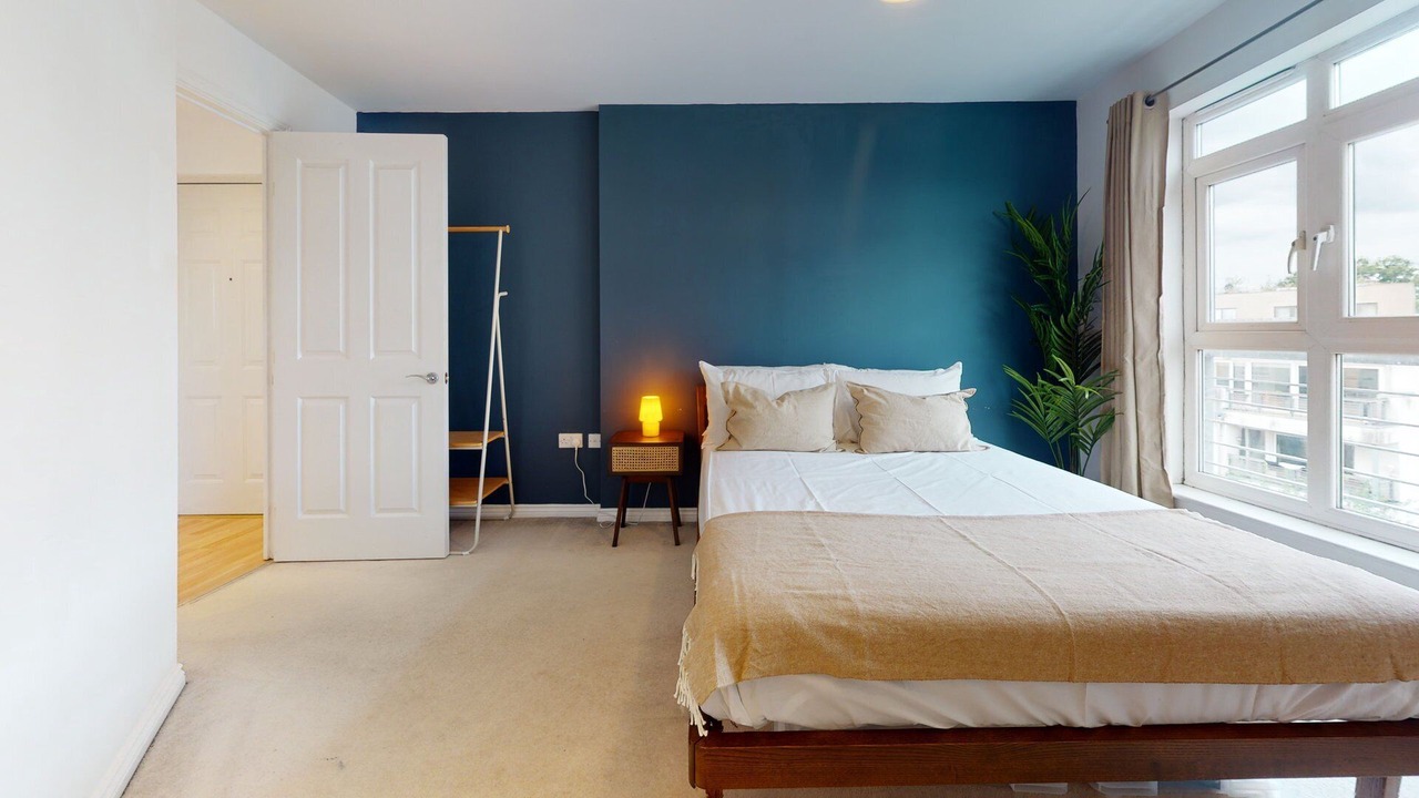 Photo of Bedroom in Hackney Central