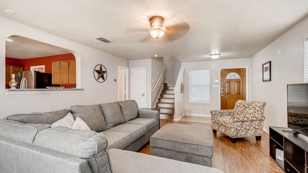 Photo of Livingroom in West San Antonio