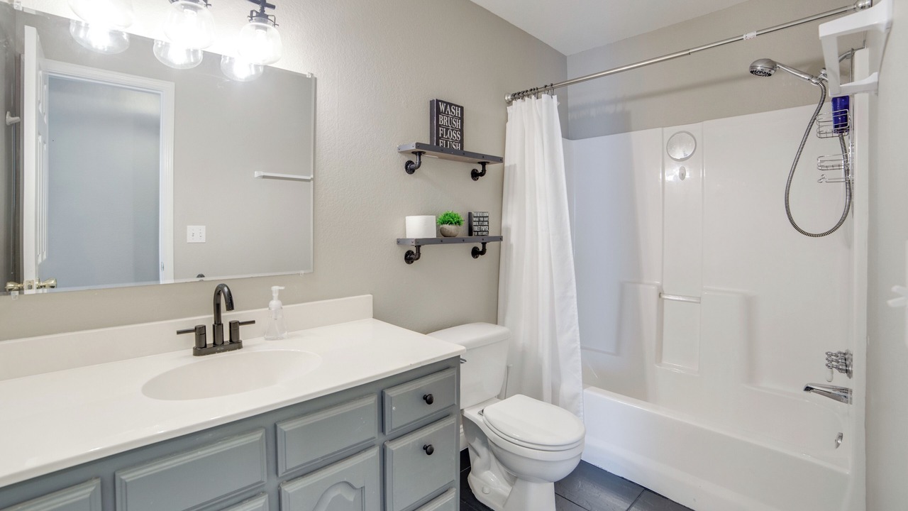 Photo of Bathroom in Leisure Land