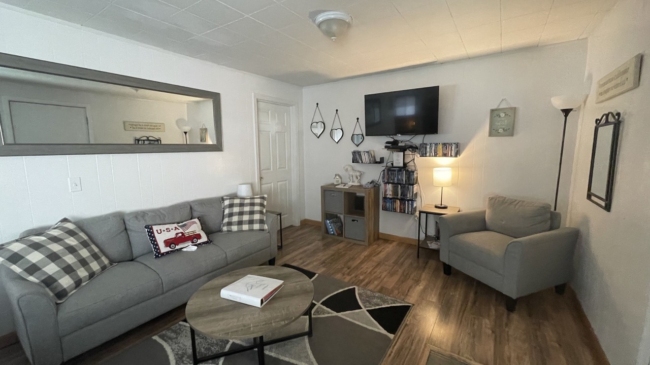 Photo of Bedroom in Elgin