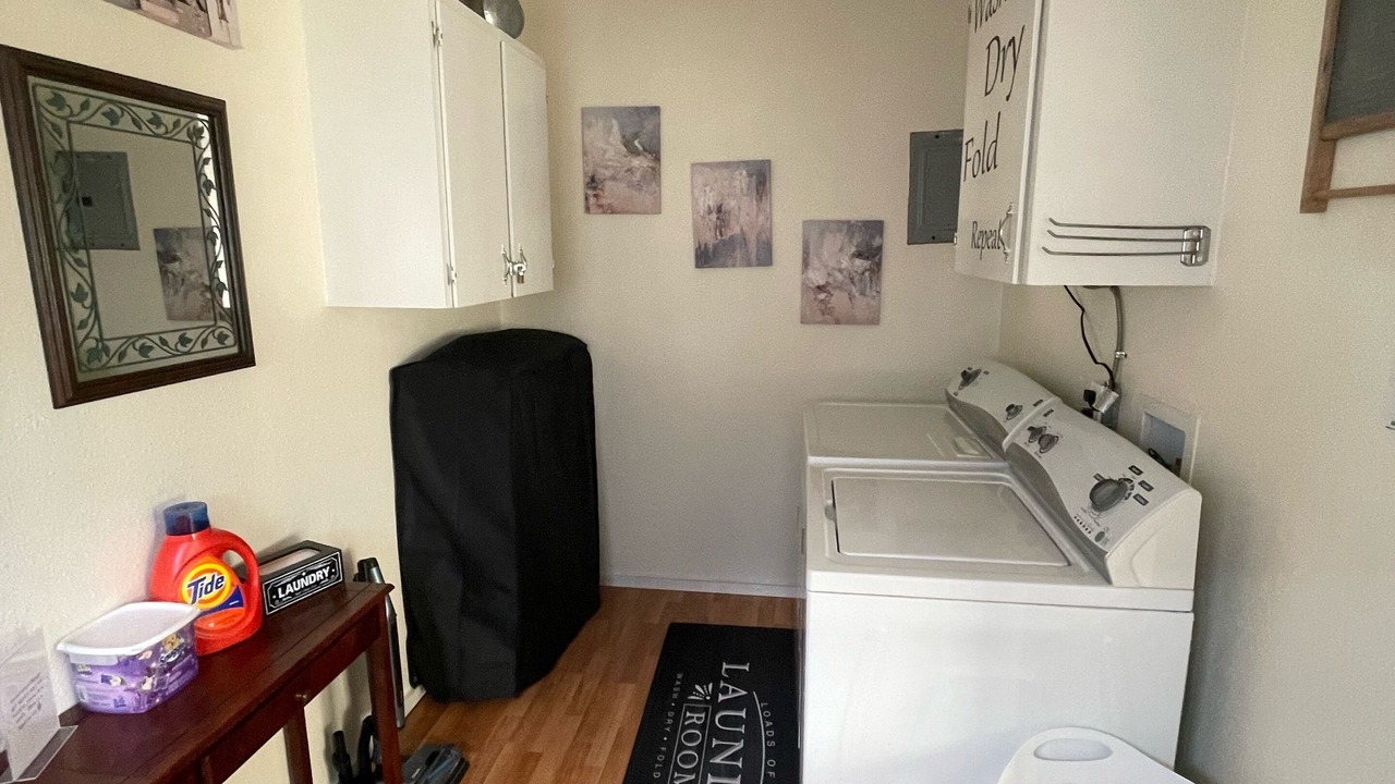 Photo of Bedroom in Elgin