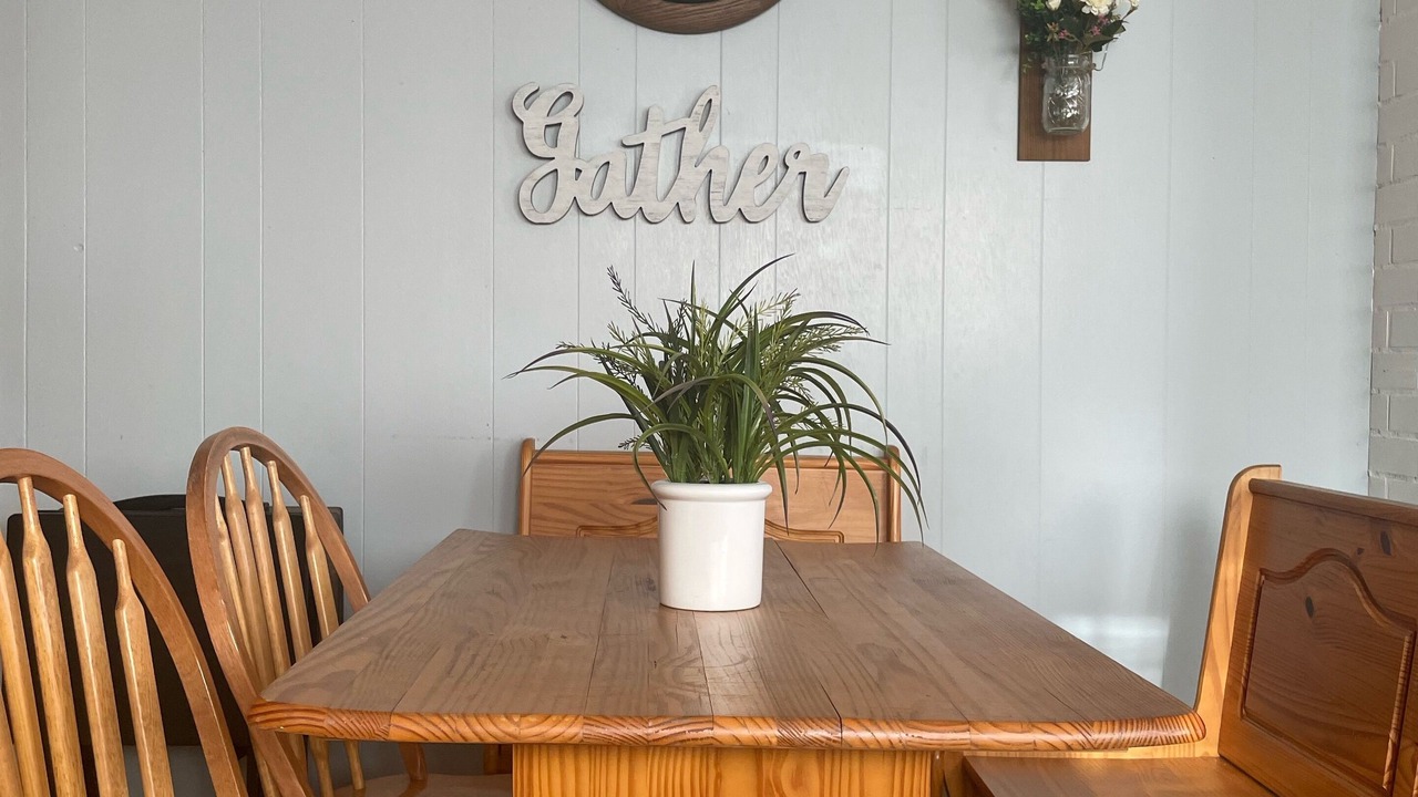 Photo of Livingroom in Elgin