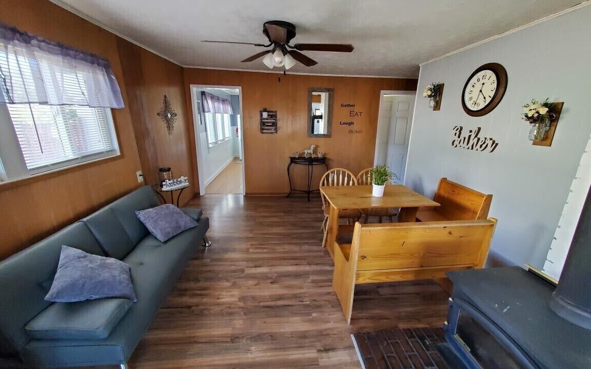 Photo of Bedroom in Elgin