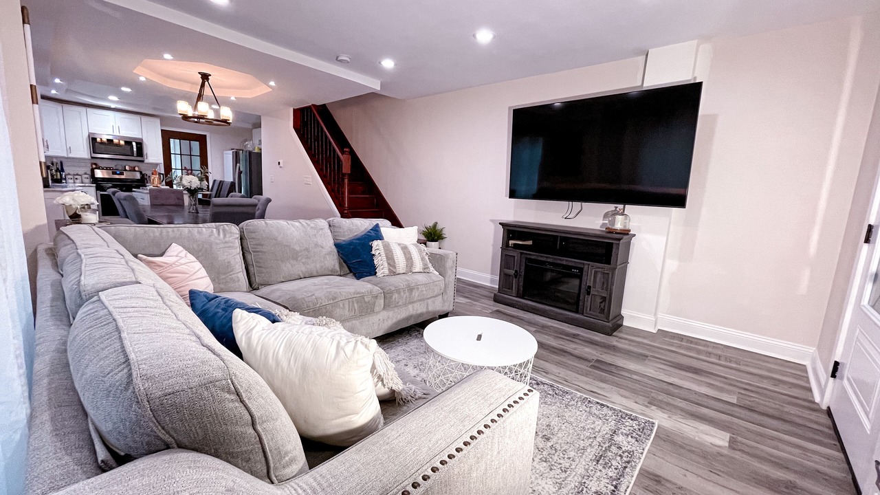 Photo of Livingroom in Glenside