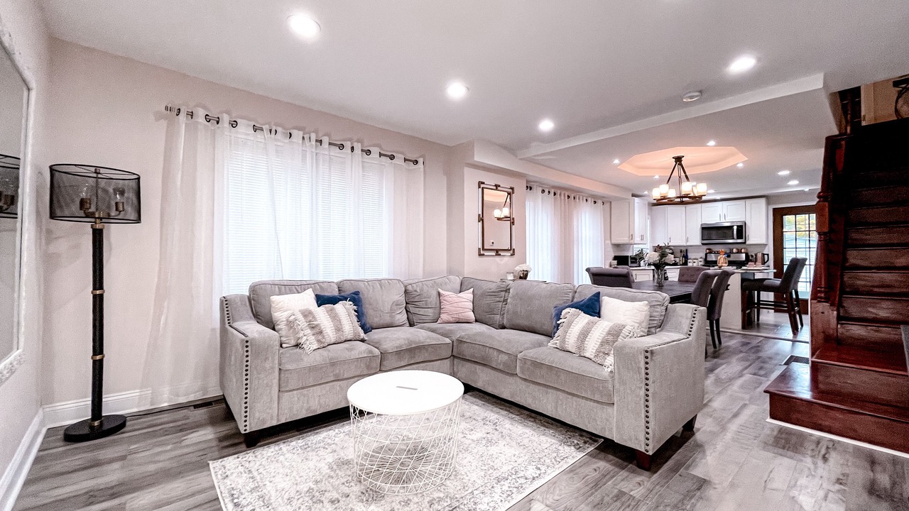 Photo of Livingroom in Glenside