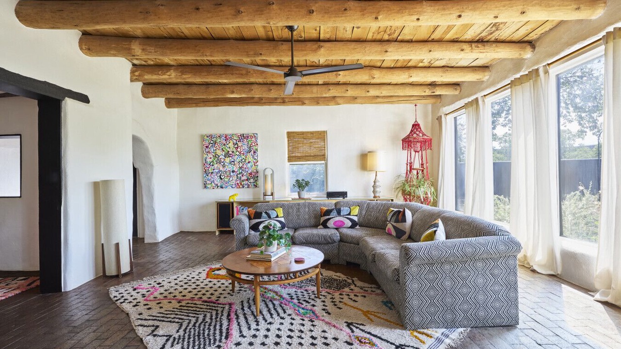 Photo of Livingroom in Santa Fe