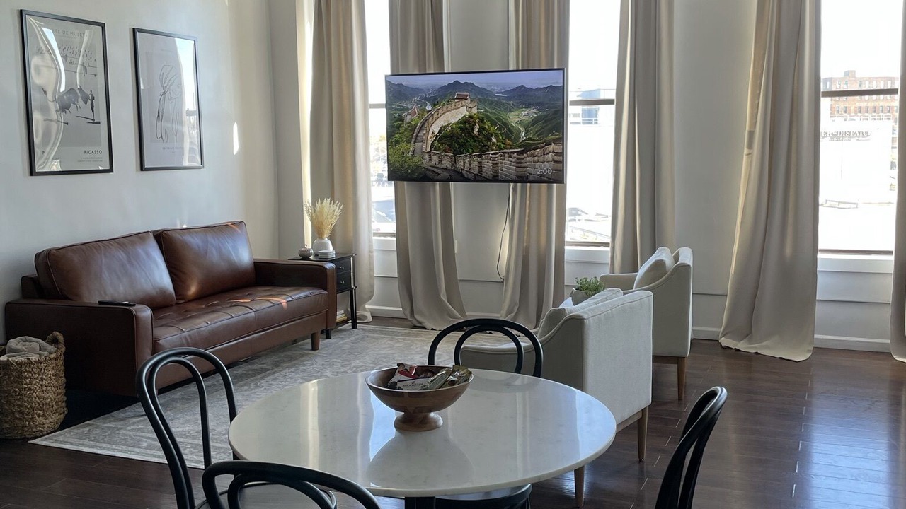 Photo of Others in Utica