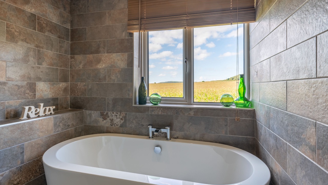 Photo of Bathroom in Kidwelly