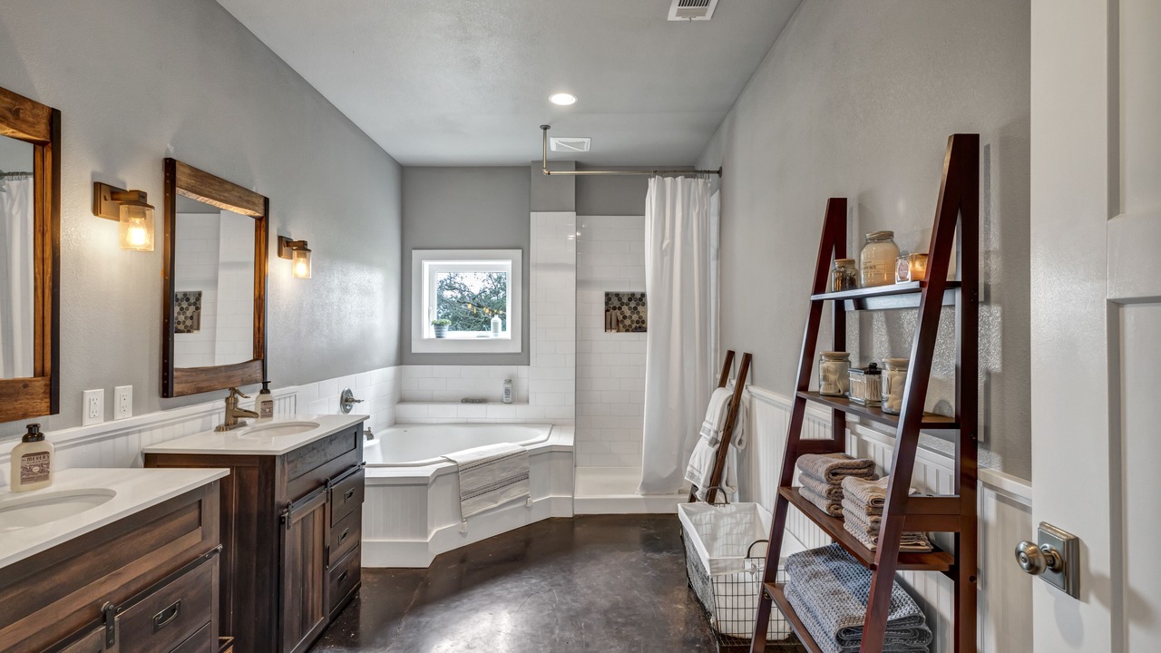 Photo of Bathroom in San Marcos