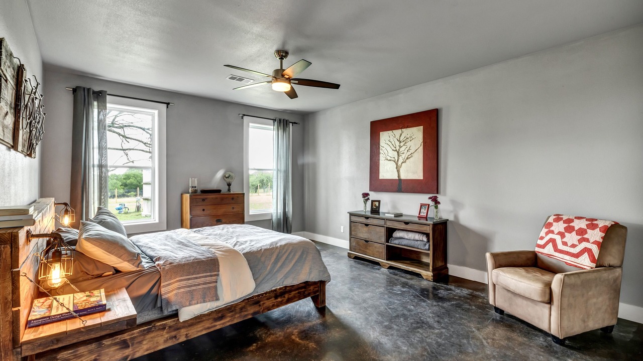 Photo of Bedroom in San Marcos