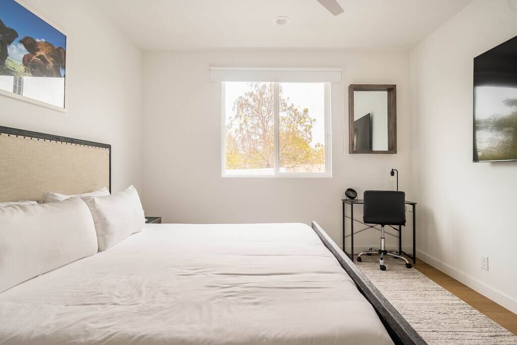 Photo of Bedroom in Knox - Henderson