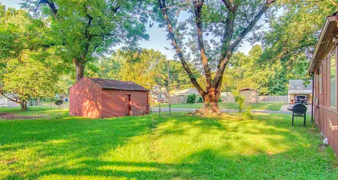 Photo of Outdoor in Topeka