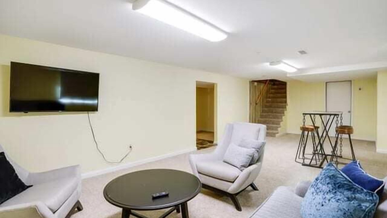 Photo of Others in Forest Glen