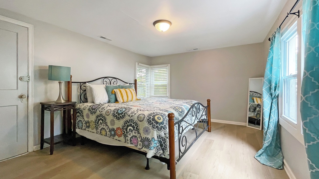 Photo of Bedroom in Topeka