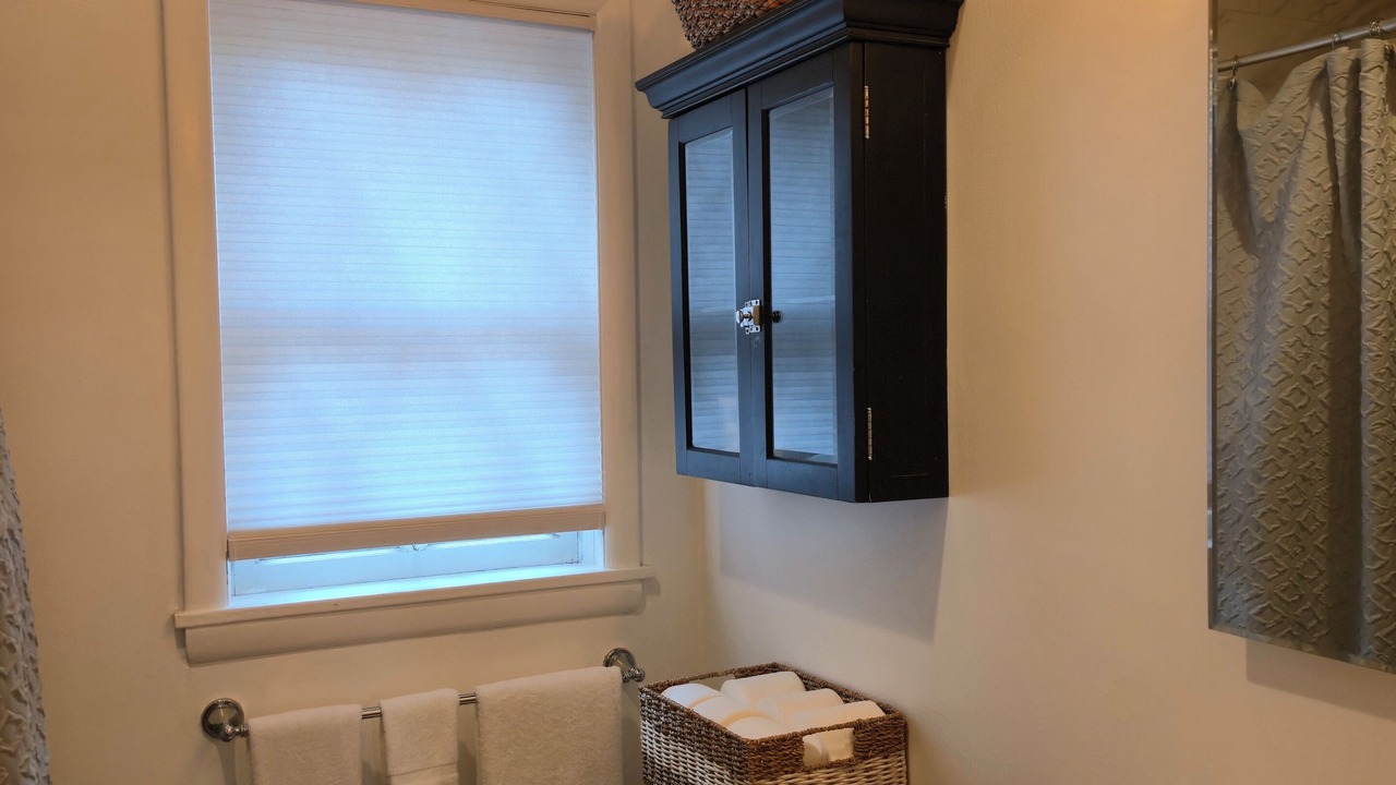 Photo of Bathroom in Old Town Alexandria