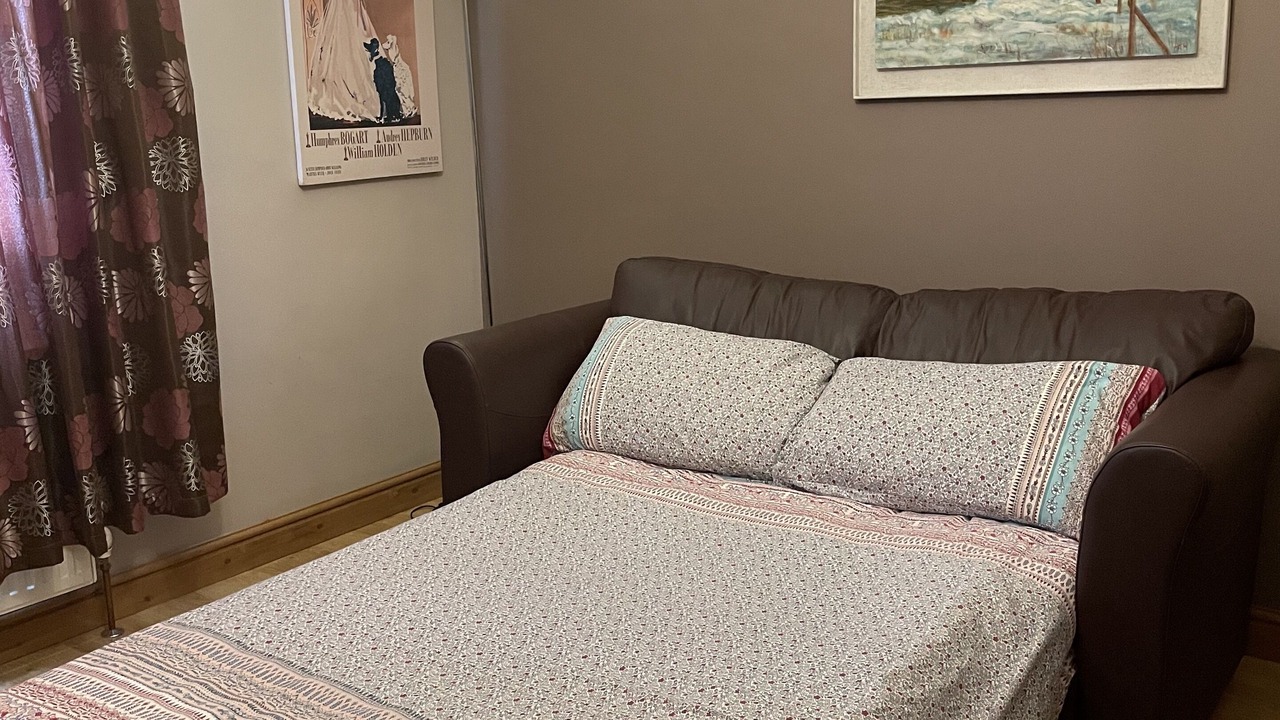 Photo of Bedroom in Newark