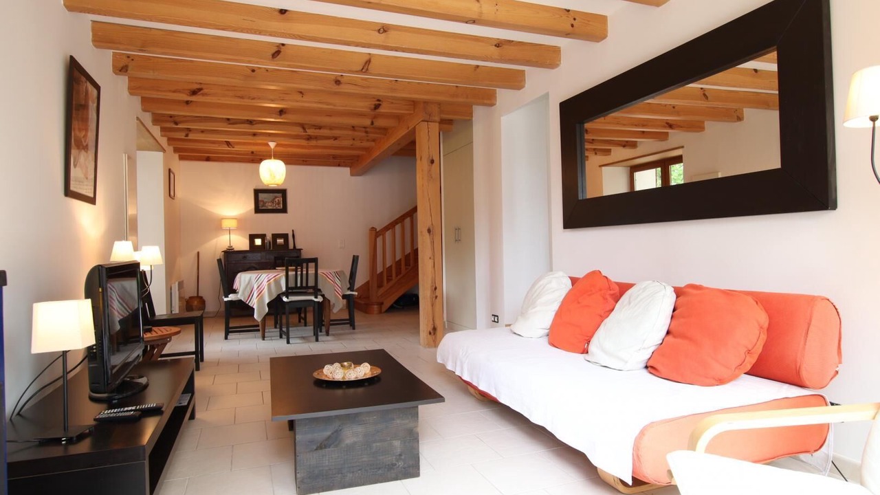 Photo of Others in Sare