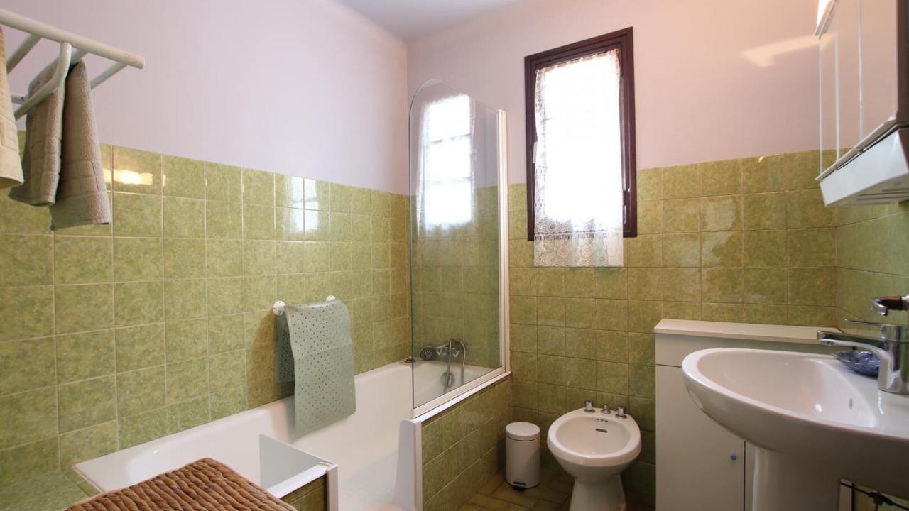 Photo of Bathroom in Saint-Etienne-de-Baigorry