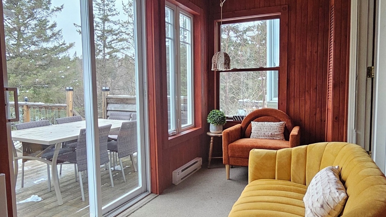 Photo of Livingroom in Rawdon