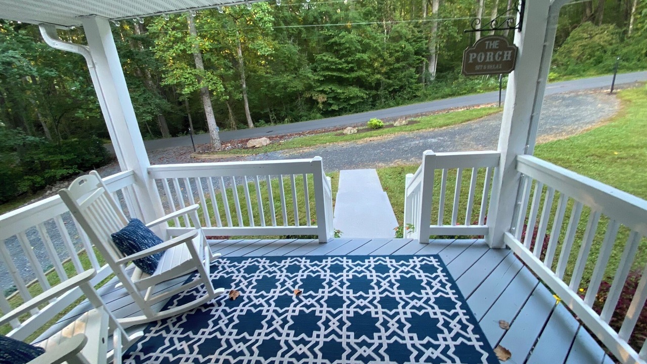 Photo of Outdoor in Louisa