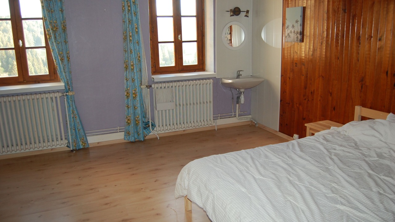 Photo of Bedroom in Saint-Claude