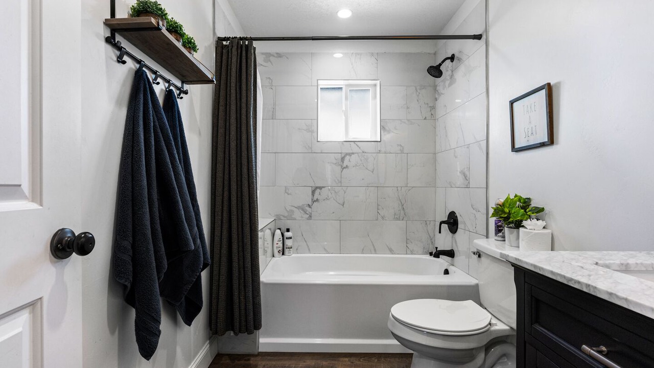 Photo of Bathroom in Riverton