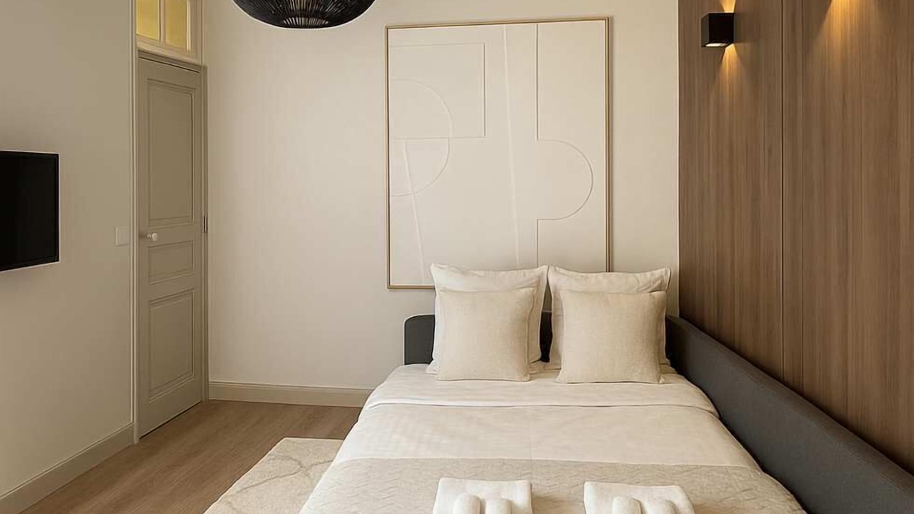 Photo of Bedroom in 17th Arrondissement