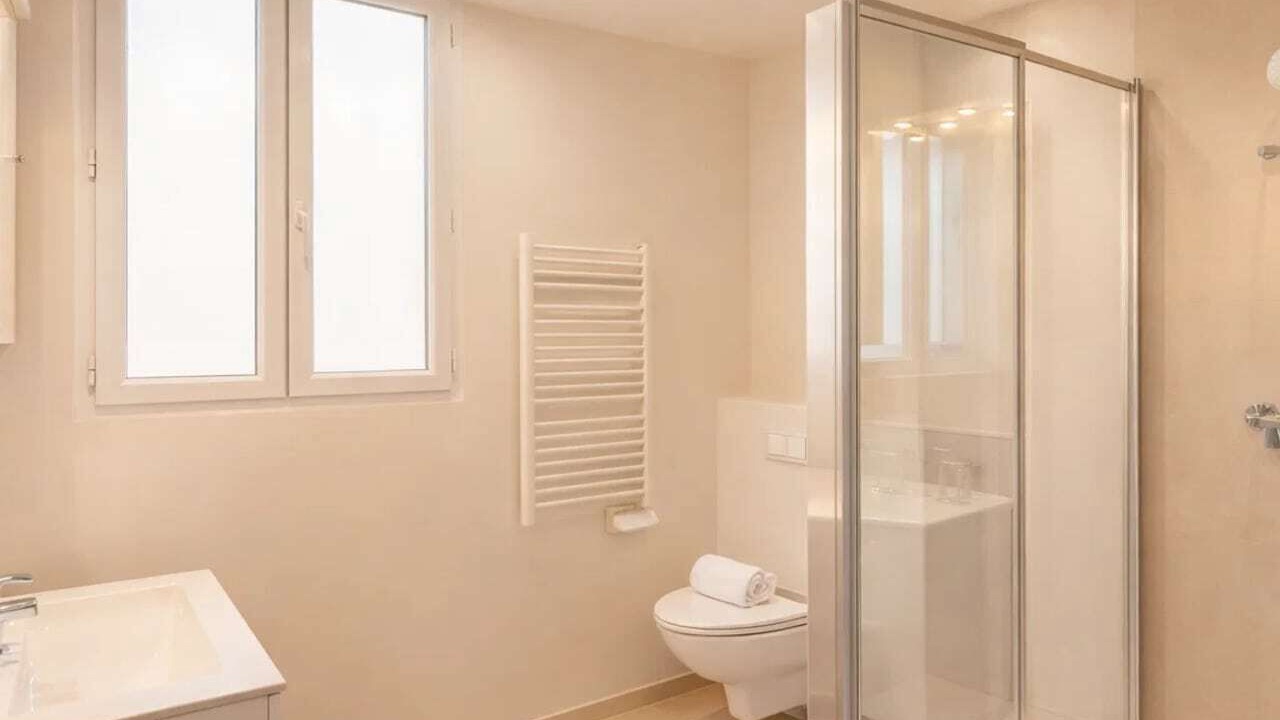 Photo of Bathroom in Plaisance