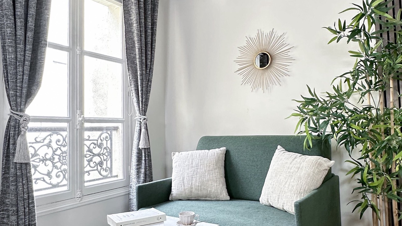 Photo of Livingroom in 6th Arrondissement