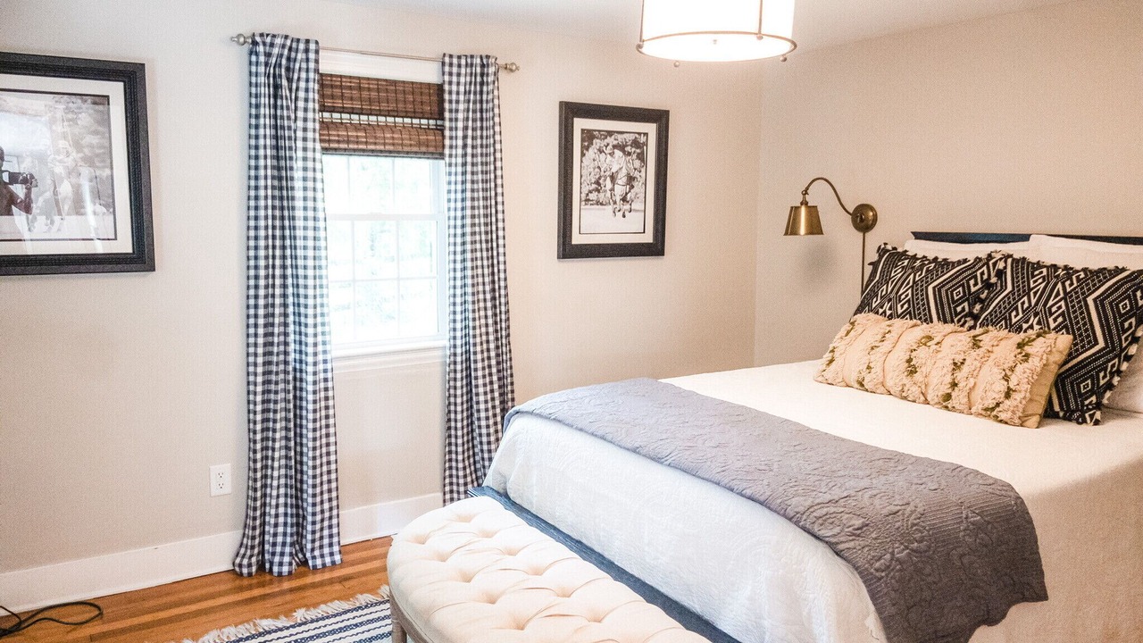 Photo of Bedroom in Middleburg
