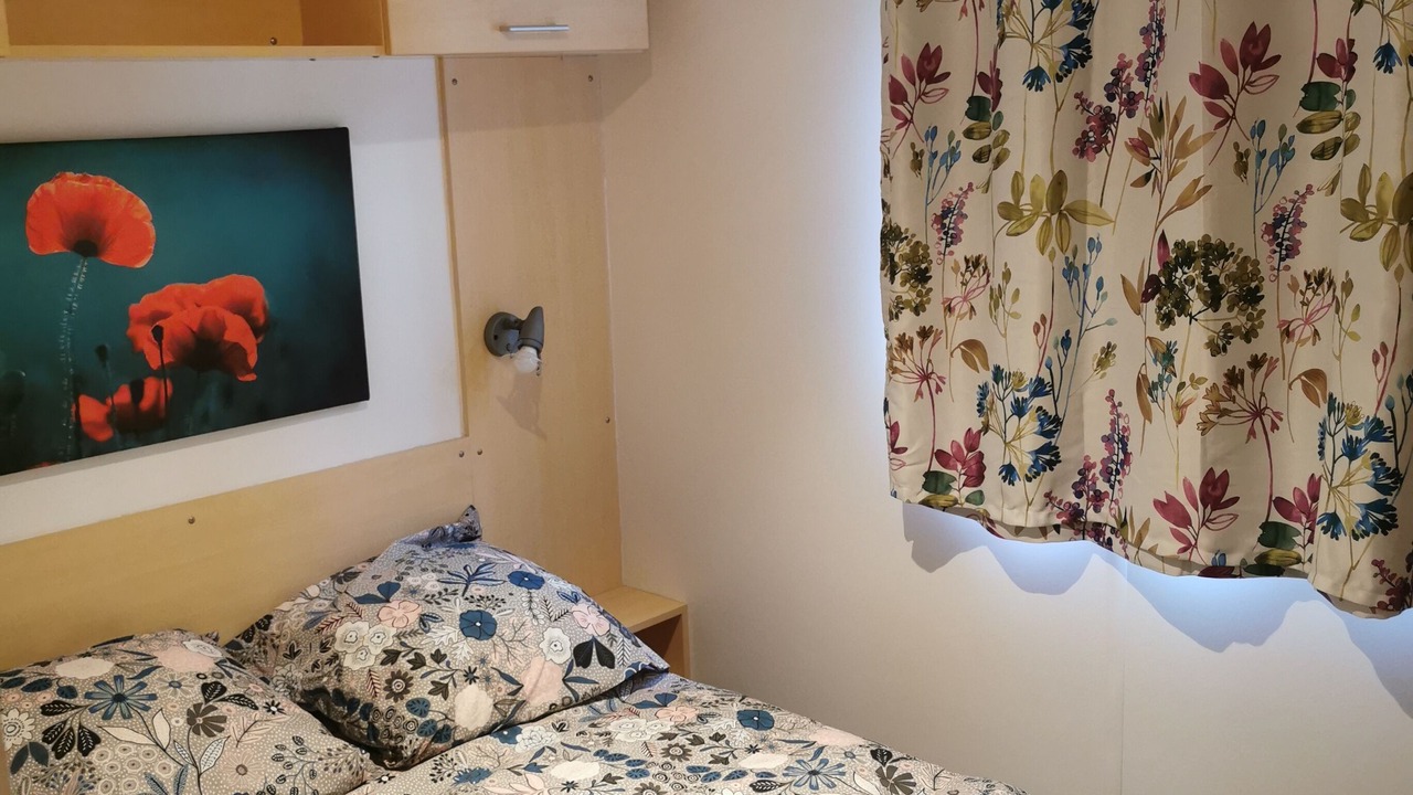 Photo of Bedroom in Sillans-la Cascade