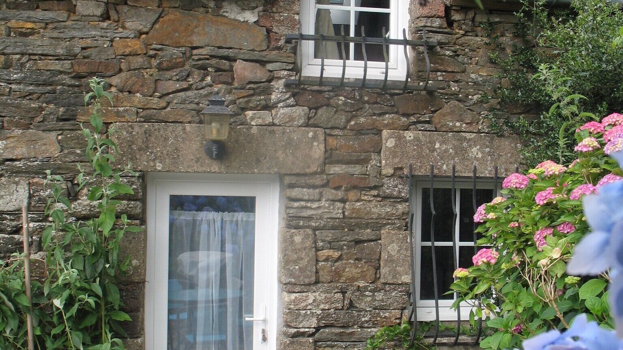 Photo of Outdoor in Perret