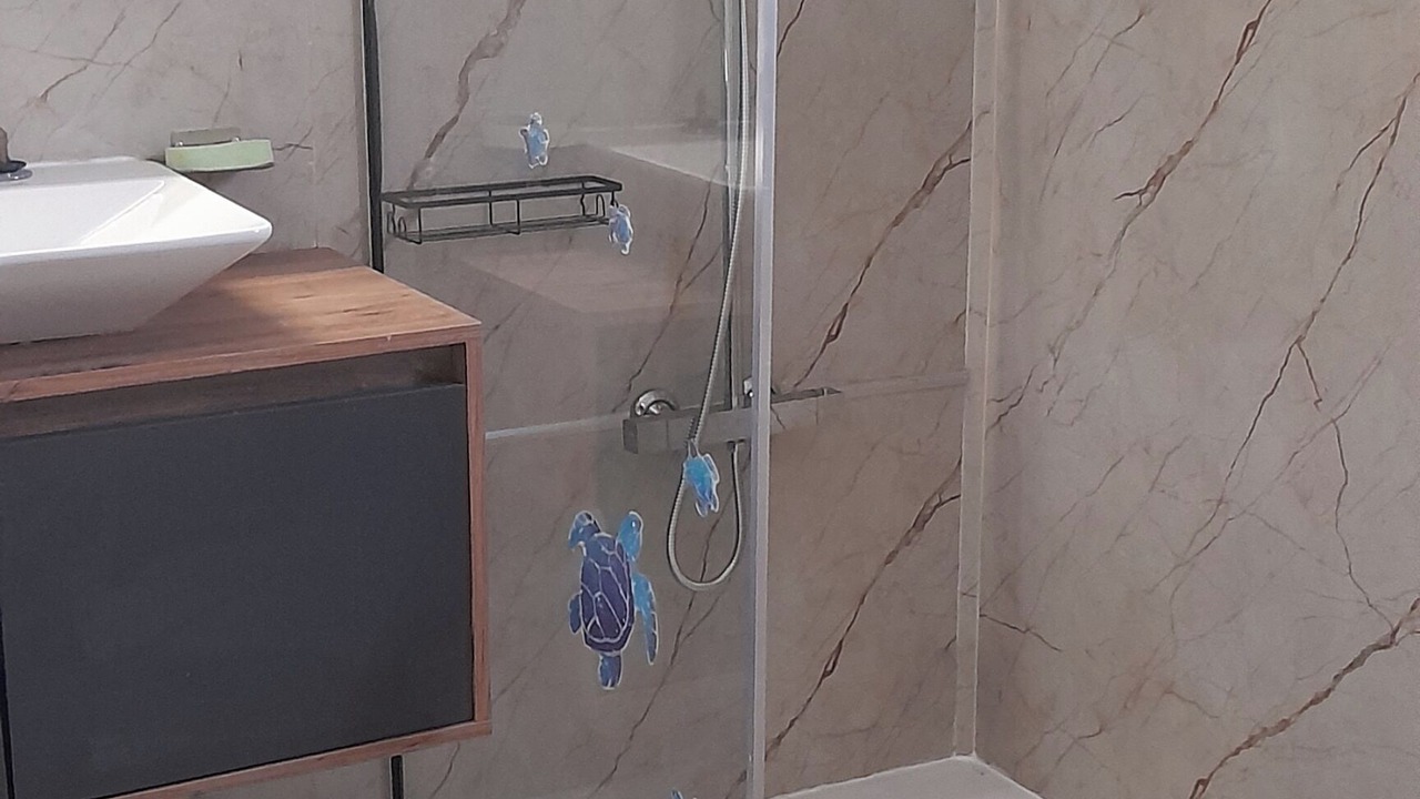 Photo of Bathroom in Perret