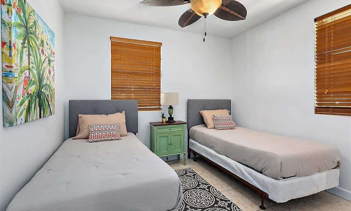 Photo of Bedroom in Lakeshore South