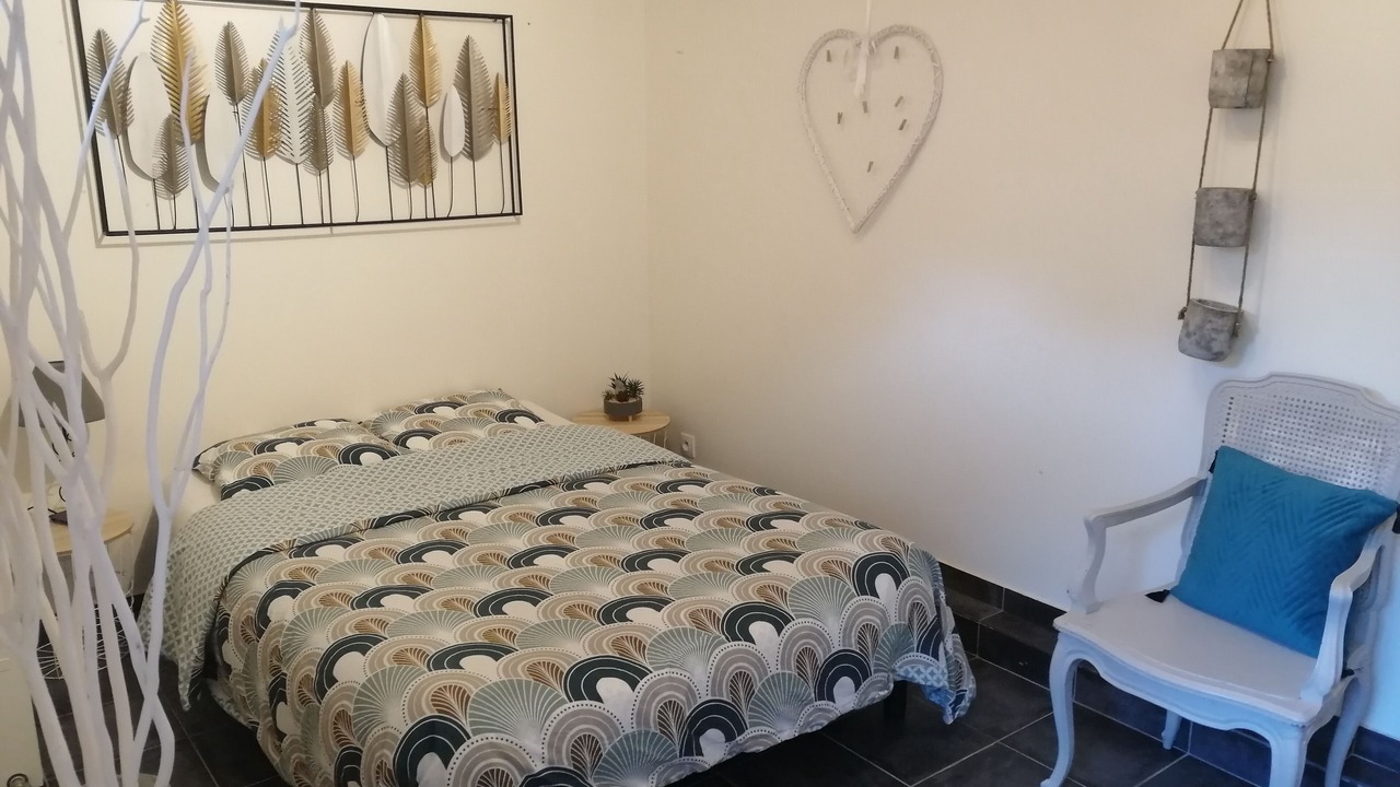 Photo of Bedroom in Bouhy