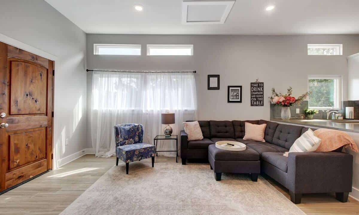 Photo of Livingroom in Austin Hills