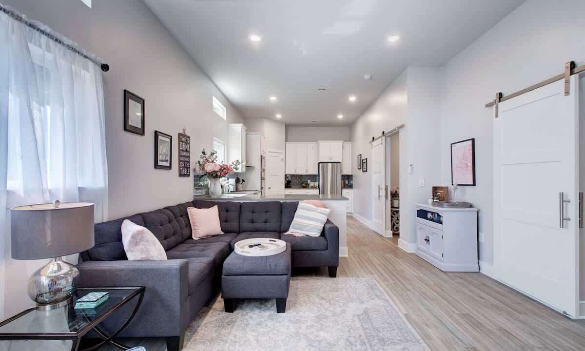 Photo of Livingroom in Austin Hills
