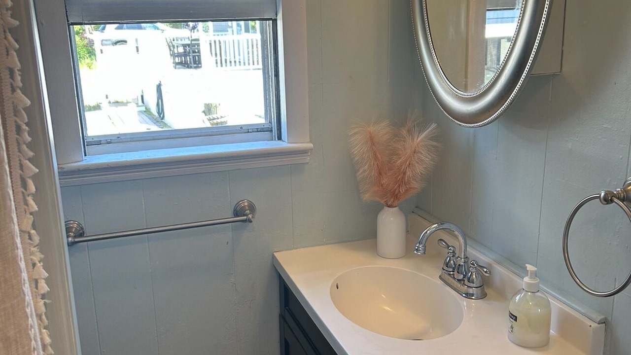 Photo of Bathroom in Newbury